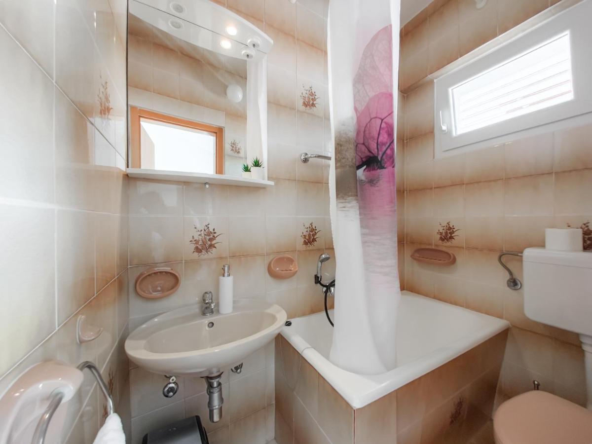 Apartmani Rita Baška Voda Extérieur photo